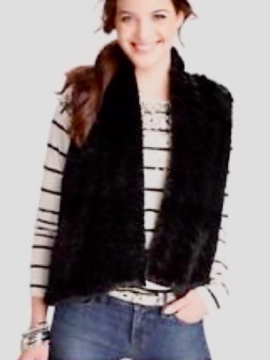 LOFT Jackets & Blazers - Ann Taylor Loft Faux Fur Black Houndstooth Sweater Vest Medium